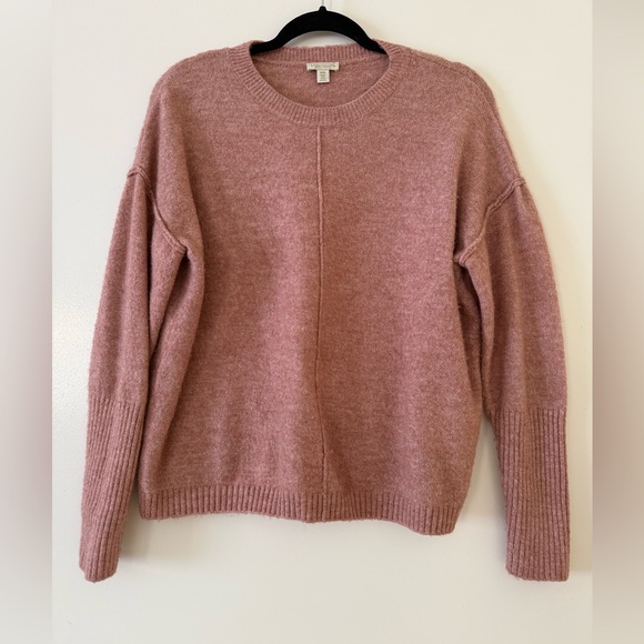 Legendary Whitetails Pink Knit Sweater - Picture 1 of 4
